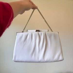 Ande vintage white clutch with gold chain